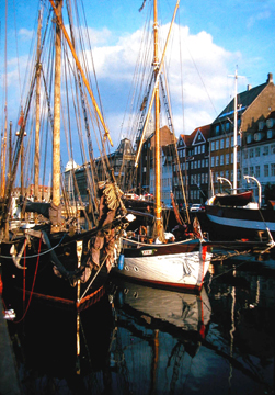 Den.copenhagen_port1.5.jpg