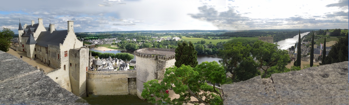 Chinon Chateau panorama